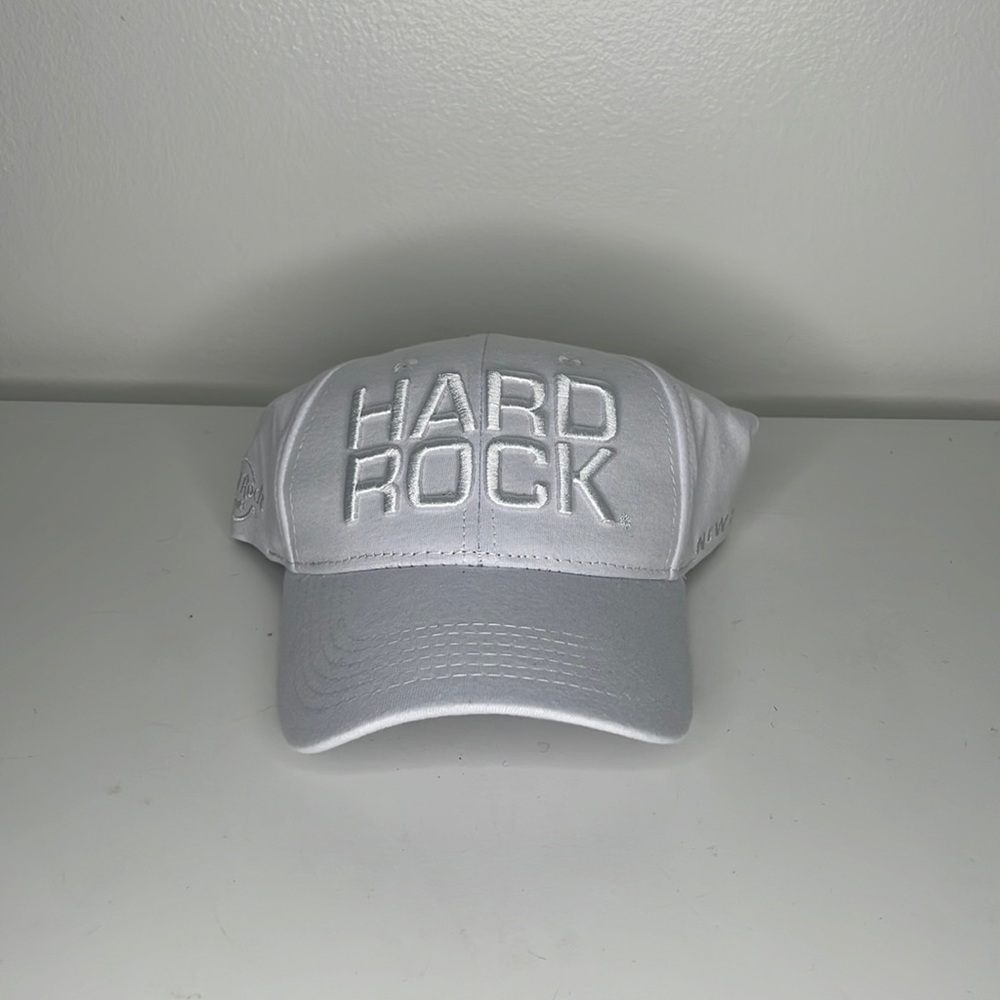 HARD ROCK HAT